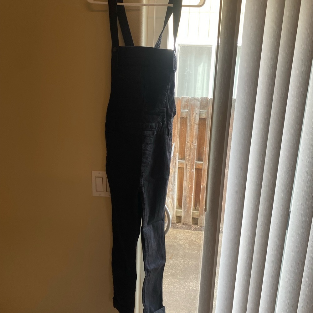 Stylish Black Women's Overalls NWT
